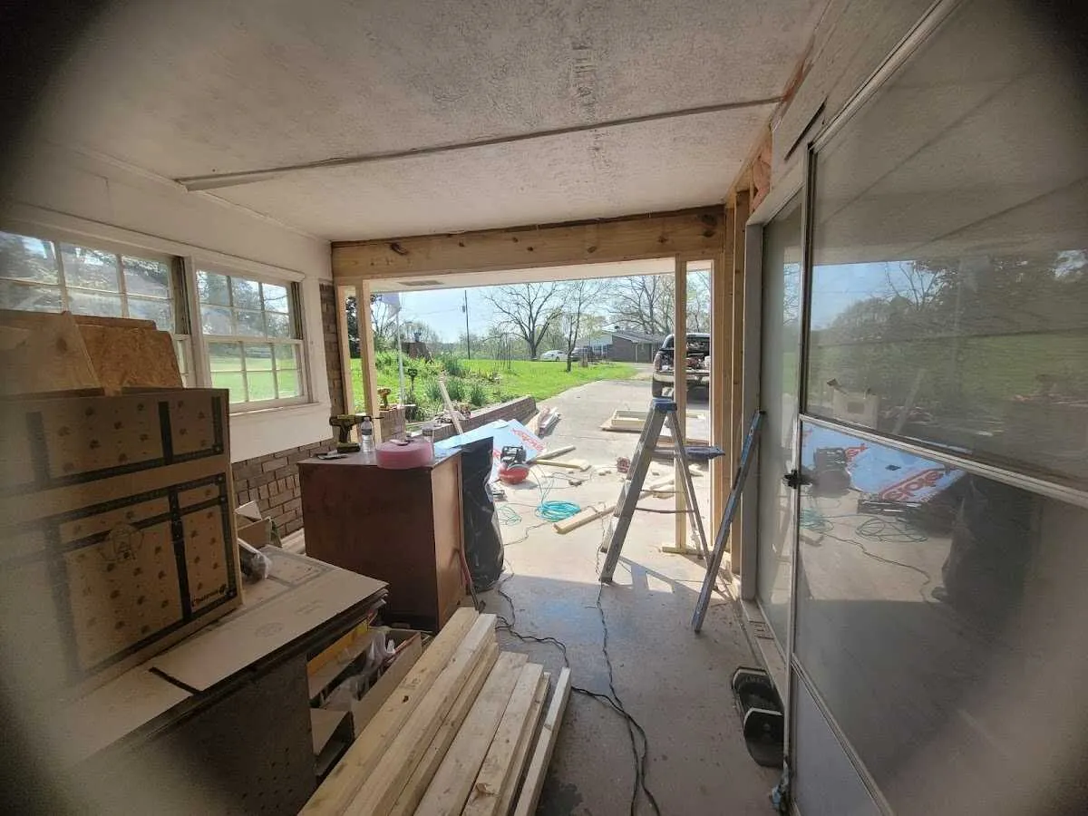 Air movers and dehumidifier for Water Mitigation Services in Belton